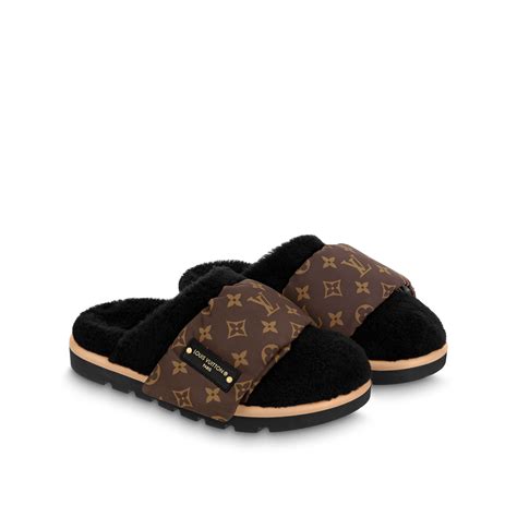 louis vuitton slipper hereb|louis vuitton slippers female.